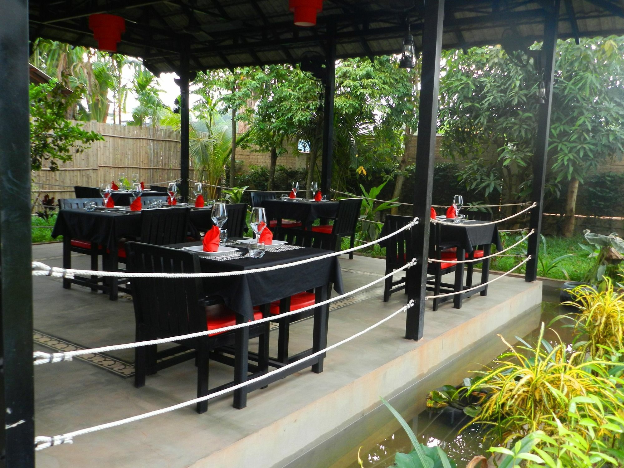 Villa Nissa Siem Reap Zewnętrze zdjęcie